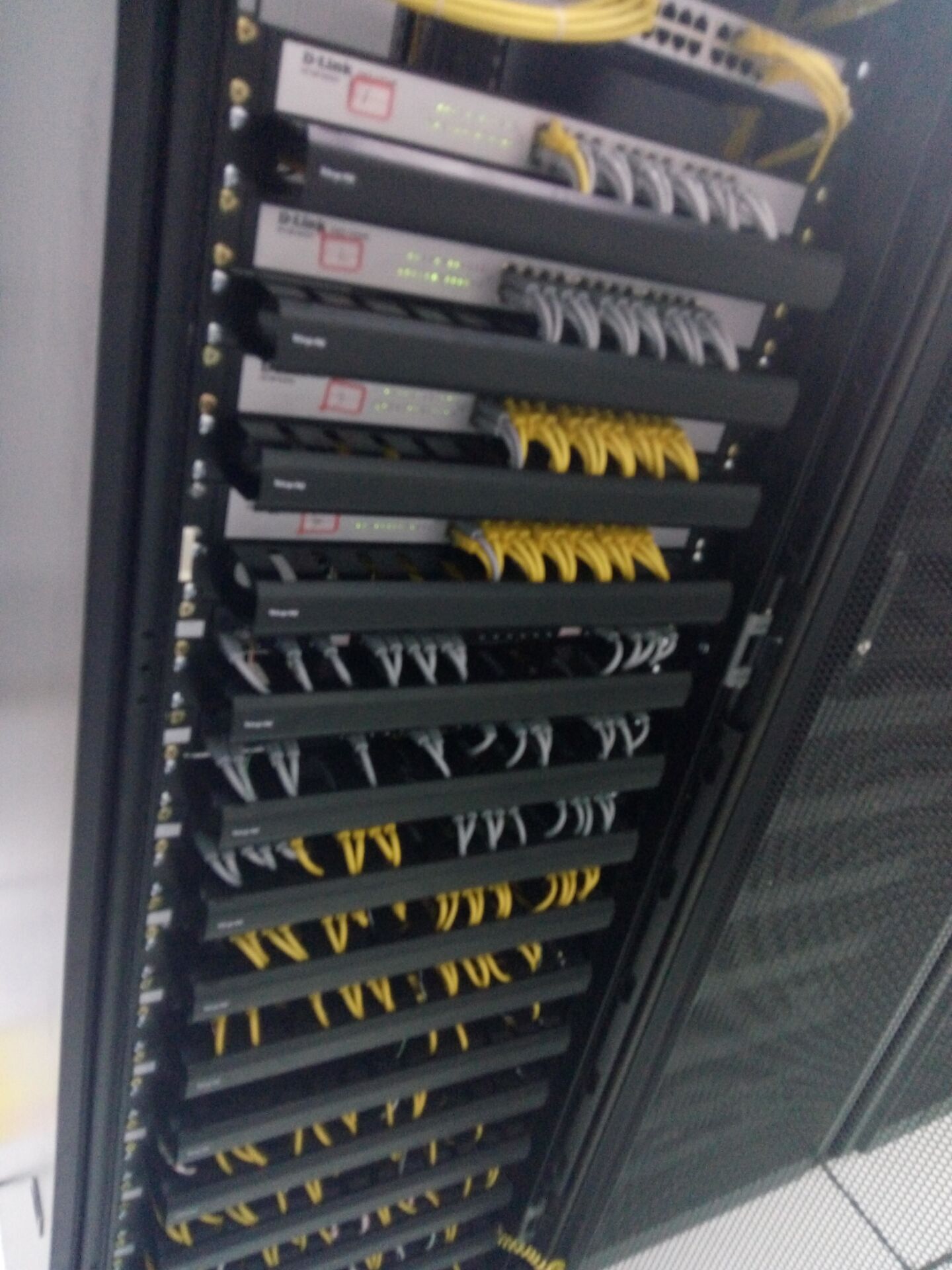 �C(j��)��?j��)?n��i)�W(w��ng)�����侀��